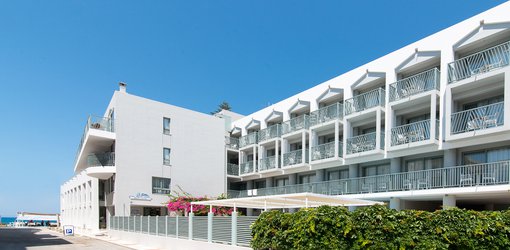 Alia Beach Hotel (Adults Only 18+)